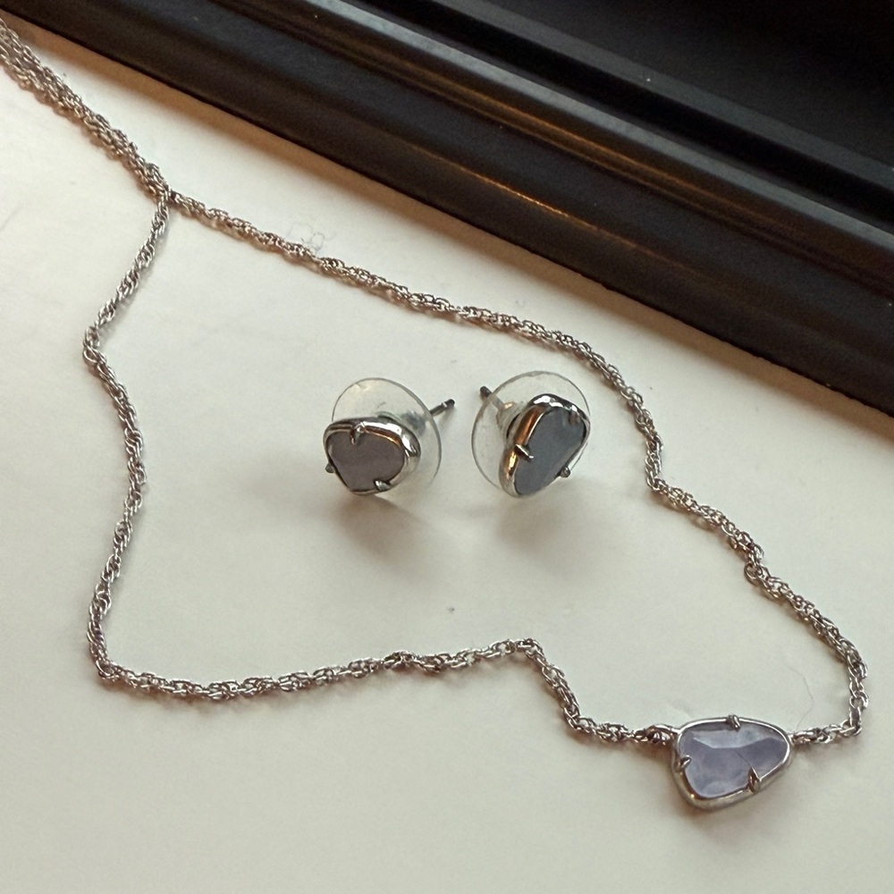 Kendra Scott Necklace and Earring Set